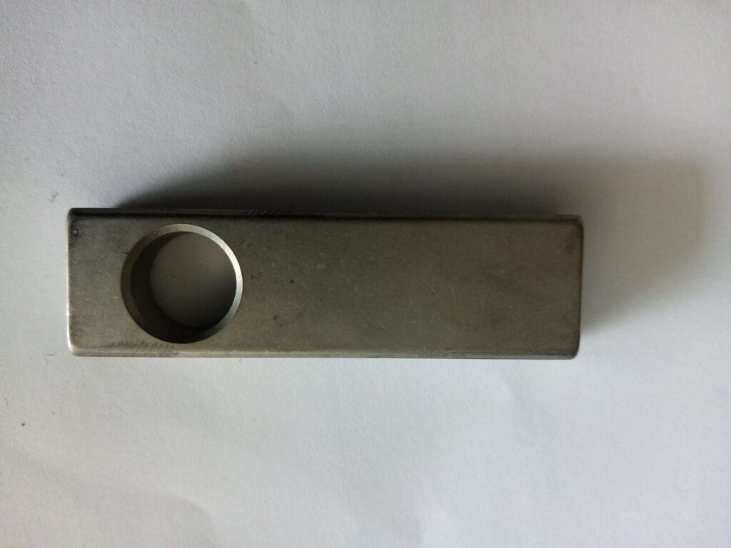 Inel de glisare Rexroth R909449607 pentru seria A4VG56