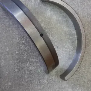 Pereche de cuzineți Rexroth R913054564