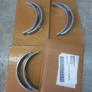 Bosch Rexroth R913061555 — pereche de semicuzineți