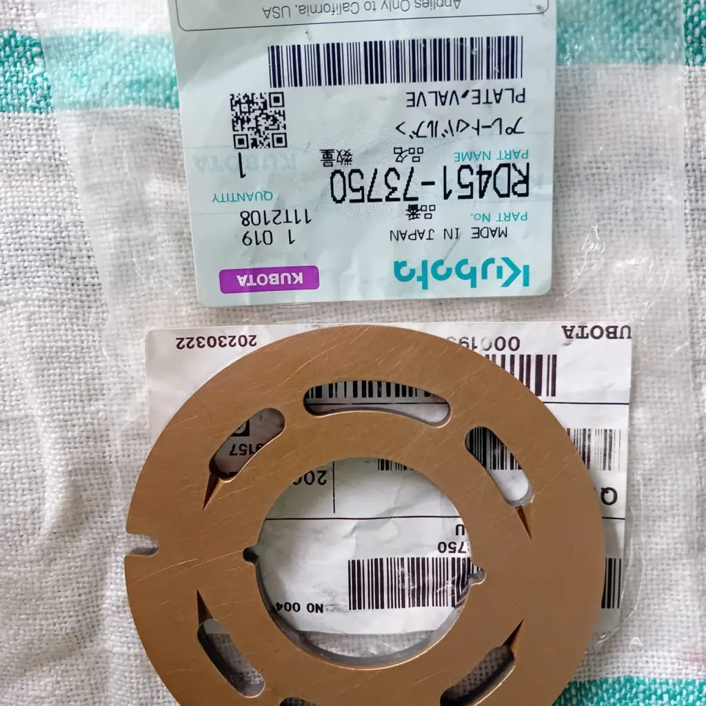 Placă de distribuție Kubota RD451-73750 în punga originală Kubota